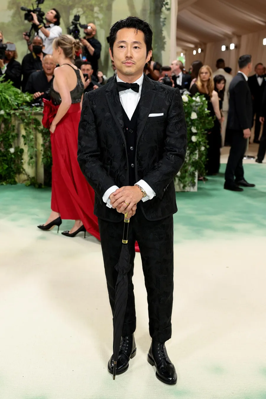 Met Gala 2024 Arrivals 649 Steven Yeun