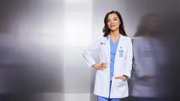 Midori Francis Is Leaving Grey s Anatomy After Two Seasons 138