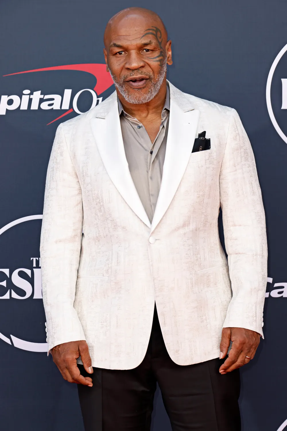 Mike Tyson Suffers Medical Emergency During Flight to Los Angeles