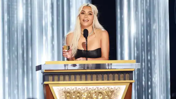 Netflix Edited Out Kim Kardashian Getting Booed at Tom Brady s Live Roast