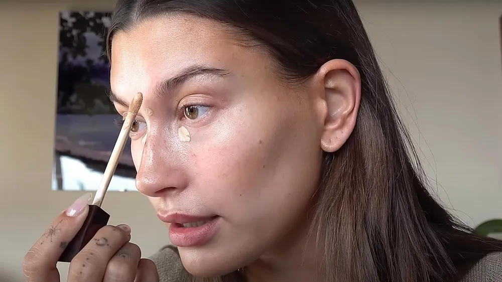 Pregnant Hailey Bieber Shares Her Peachy Beachy Summer Makeup Routine