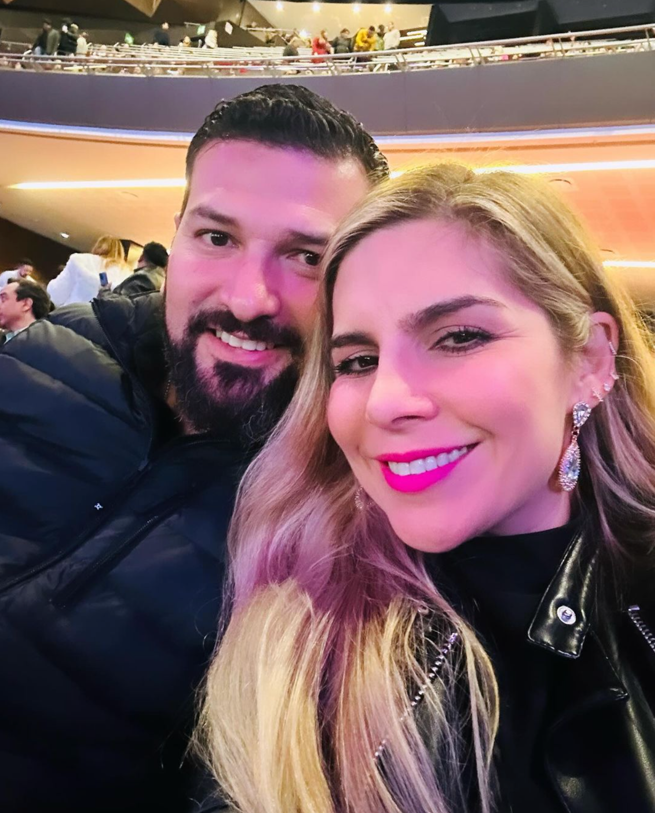 Américo Garza y Karla Panini