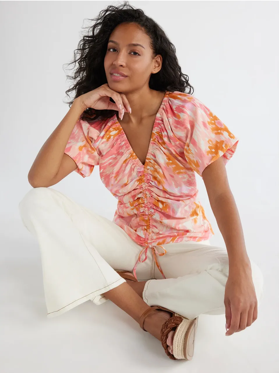 Time and Tru Women&rsquo;s Woven Top with Puff Sleeves