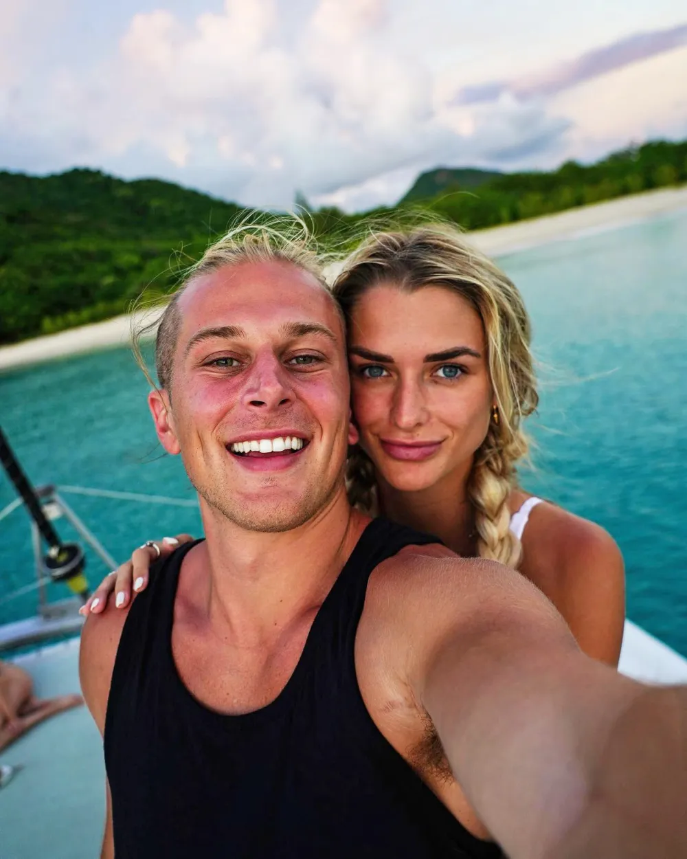 Siesta Key Cast Reacts to Kelsey Owens and Max Strong Wedding