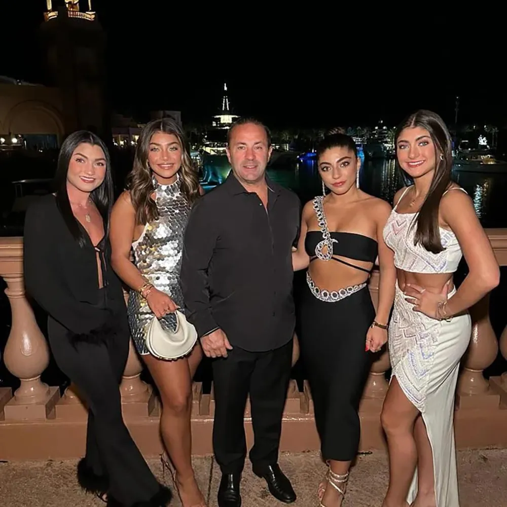 Teresa Giudice Daughter Gabriella Giudice Jokes About Handling Dad Joe Giudice Finances 2