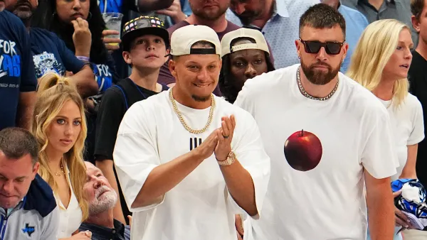 Travis Kelce Brushes Off Being Booed at Dallas Mavericks Game