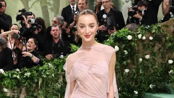 Victoria Beckham Details Creating Her First Custom Met Dress for Phoebe Dynevor Landmark Moment