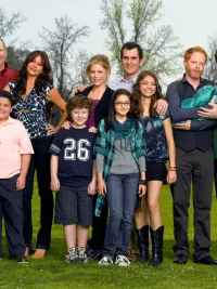 What the Cast of Modern Family Has Said About Doing a Reboot or Spinoff