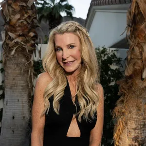 Who Is Joan Vassos 5 Things to Know About the 1st Golden Bachelorette 071