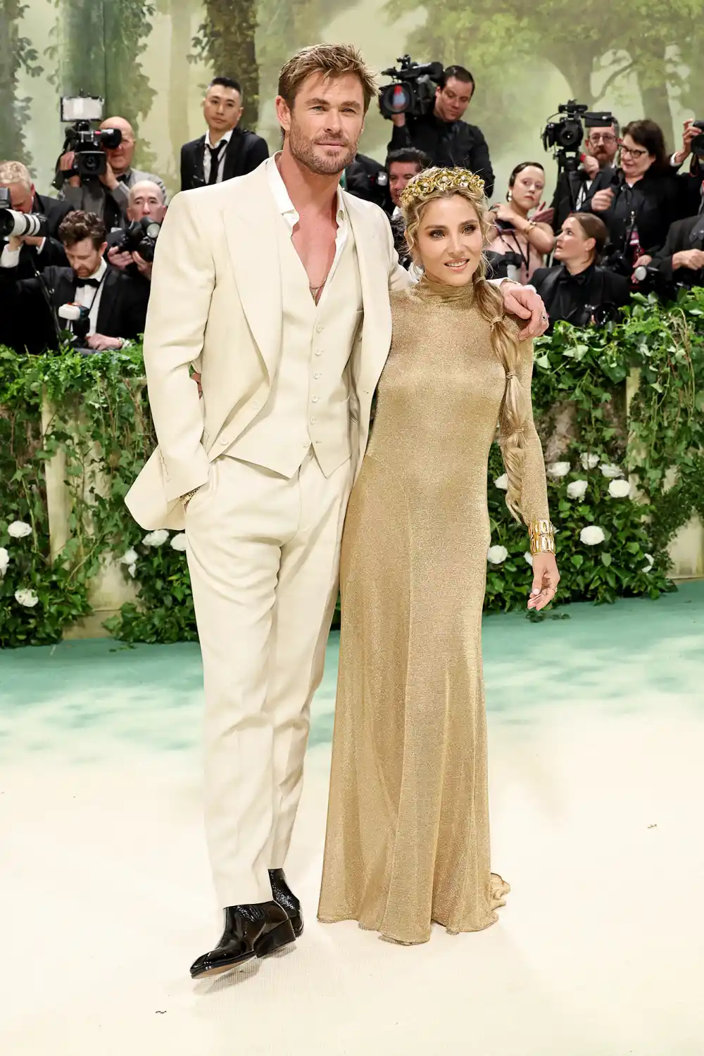 Chris Hemsworth and Elsa Pataky&rsquo;s Whirlwind Romance: A Complete Timeline of Their Relationship