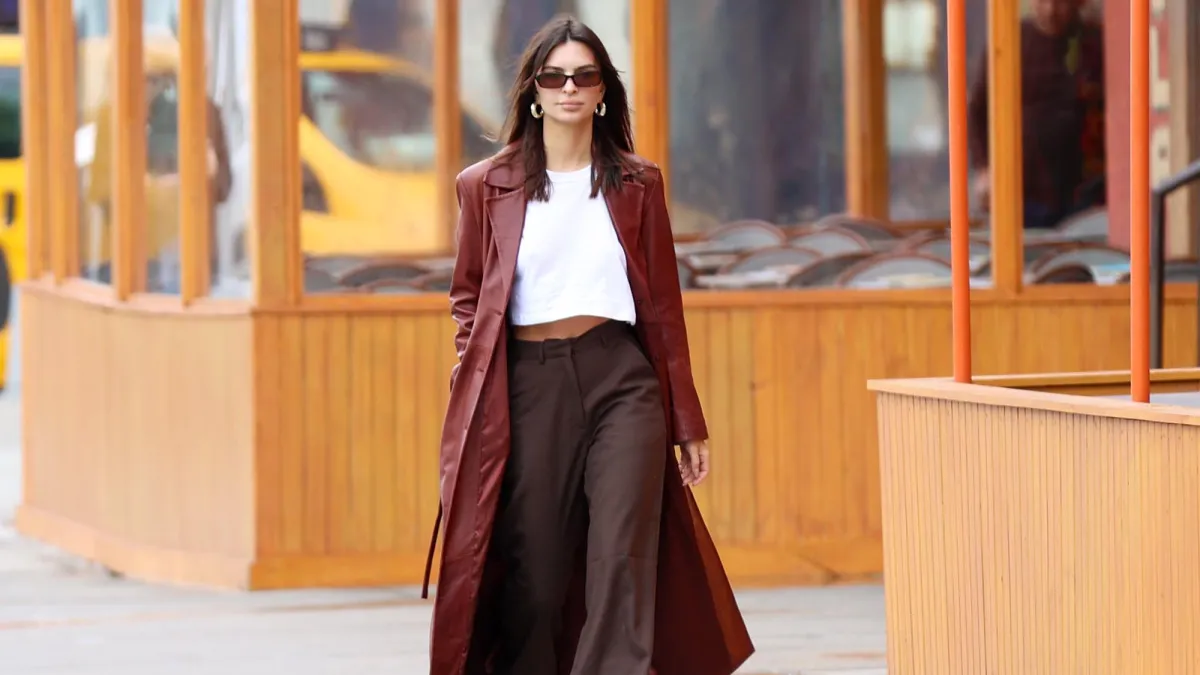 emily ratajkowski converse all star sneakers