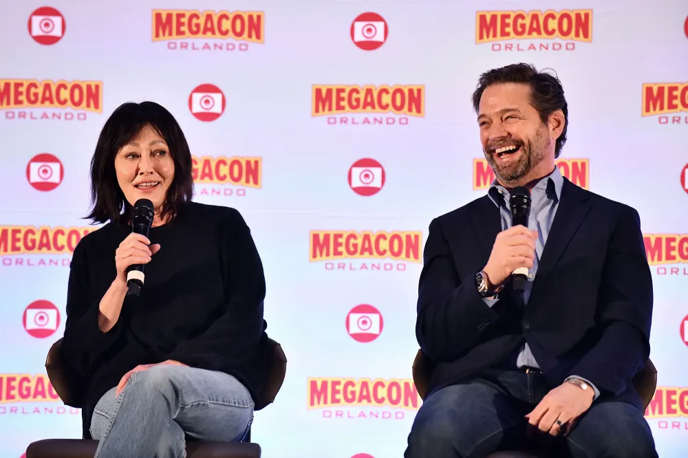 Jason Priestley on How His Friendship With &lsquo;Beverly Hills, 90210&rsquo; Costar Shannen Doherty Has &lsquo;Evolved&rsquo;