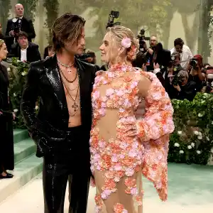 Kelsea Ballerini and Chase Stokes Can't Take Their Eyes Off Each Other While Making Met Gala Debut