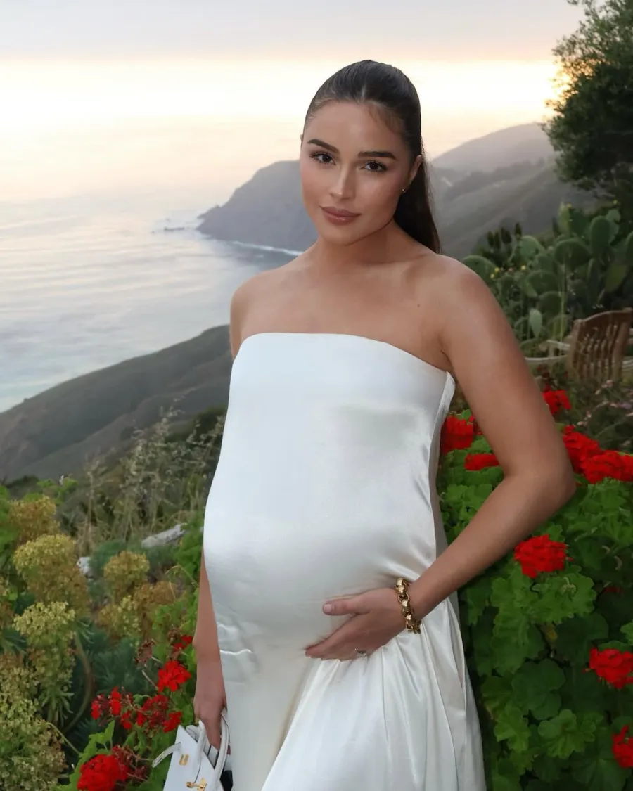 The Best Celebrity Bump-Baring Maternity Looks : Rihanna, Cardi B, More