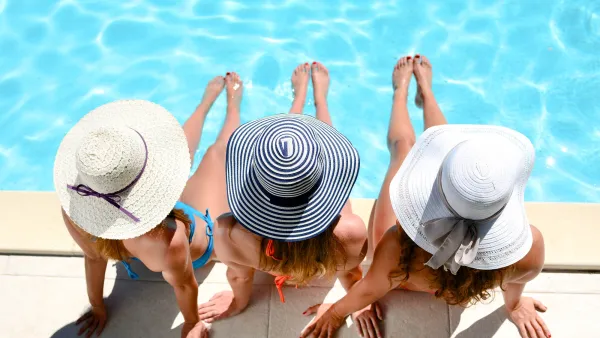 Pool Party Outfits