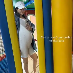 Pregnant Jenna Dewan Models Baby Bump-Hugging Bodysuit