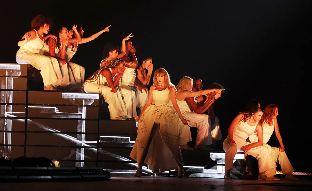 Taylor Swift Dancers Appear to Mimic Her Reactions at Travis Kelce&rsquo;s Games During &lsquo;So High School&rsquo;