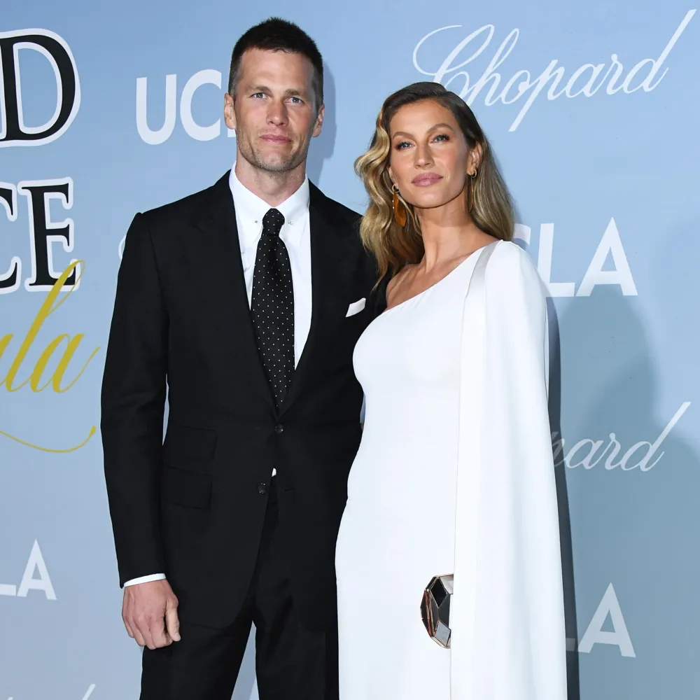 Tom Brady Buries Mother&rsquo;s Day Shout-Outs to Gisele Bundchen and Bridget Moynahan After Roast Jokes
