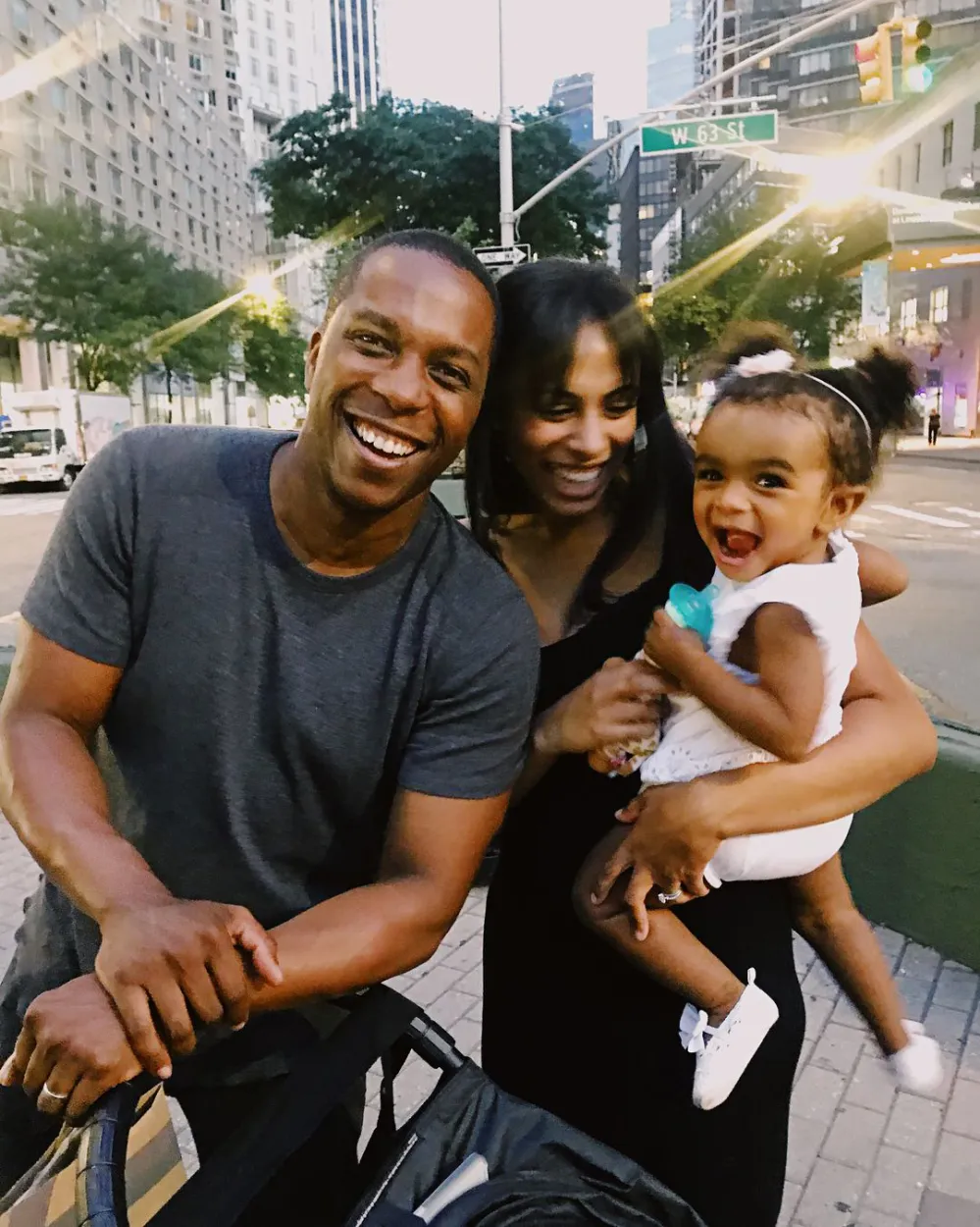 Leslie Odom Jr. and Wife Nicolette Robinson's Relationship Timeline