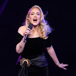 Adele Silences Fan Yelling Pride Sucks During Las Vegas Concert