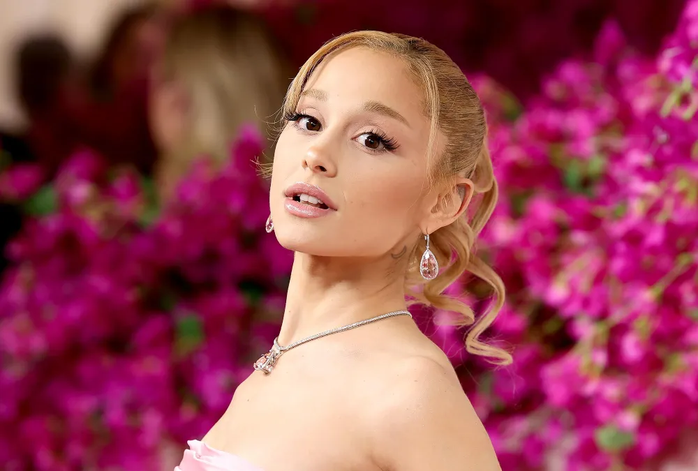 Ariana Grande Is Getting Backlash From Jeffrey Dahmer's Victims&rsquo; Families After Dinner Guest Remarks