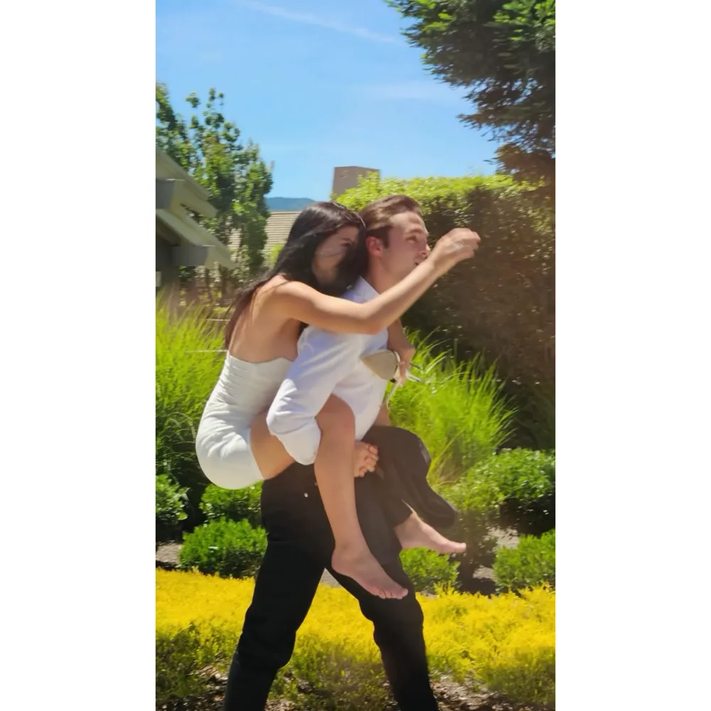 Bill Gates Daughter Phoebe Paul McCartney Grandson Arthur s Timeline