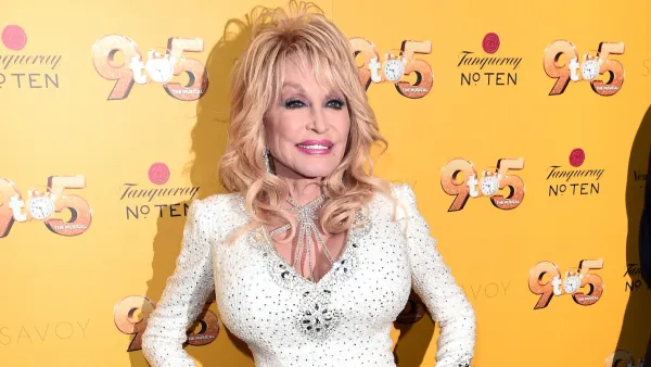 Dolly Parton Wants to Appear in Jennifer Aniston’s ‘9 to 5’ Remake