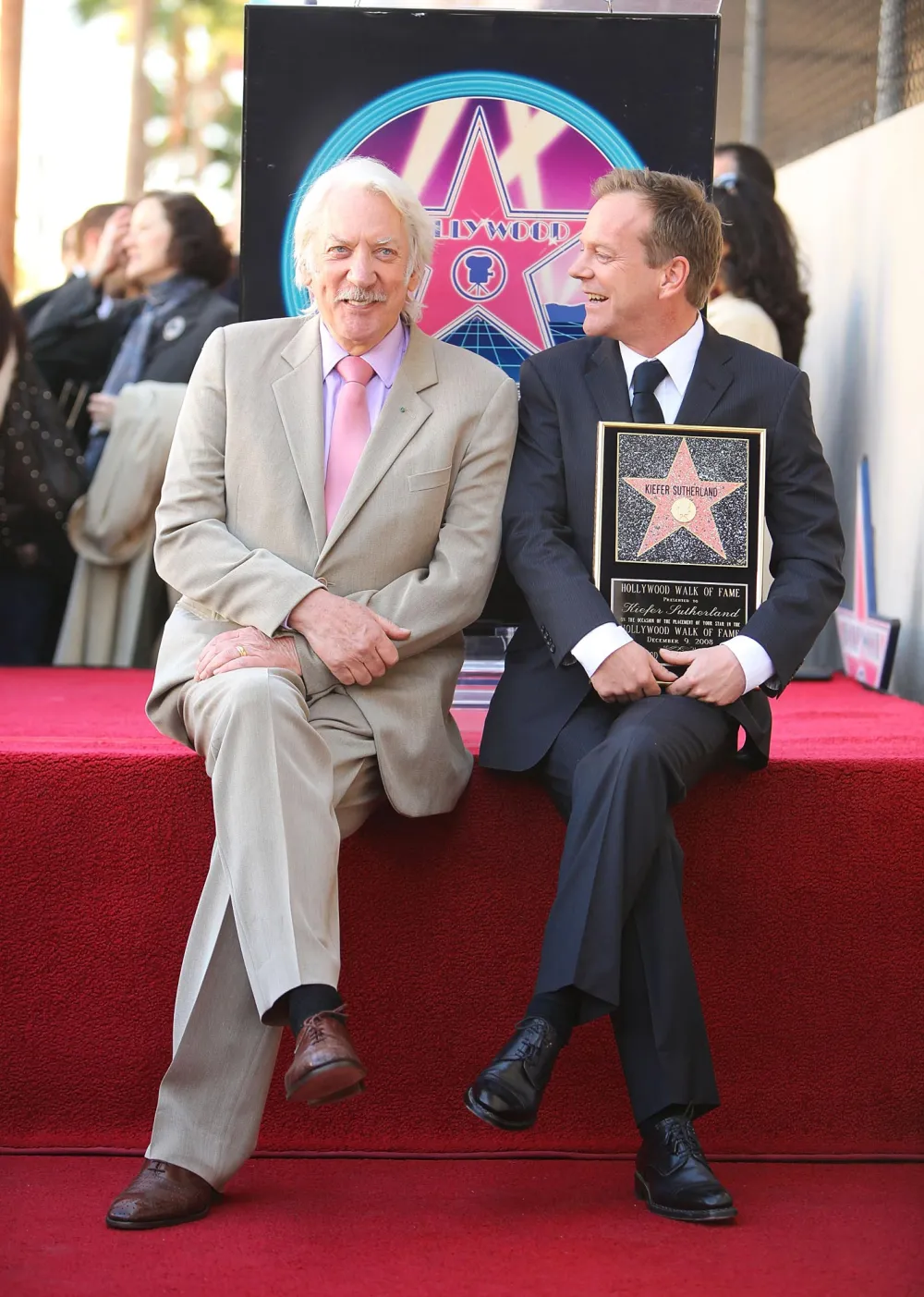 Donald Sutherland Family Guide Meet the Late Actor s 5 Kids Including 24 s Kiefer Sutherland GettyImages 83970726 753 Donald Sutherland (L) and Kiefer Sutherland