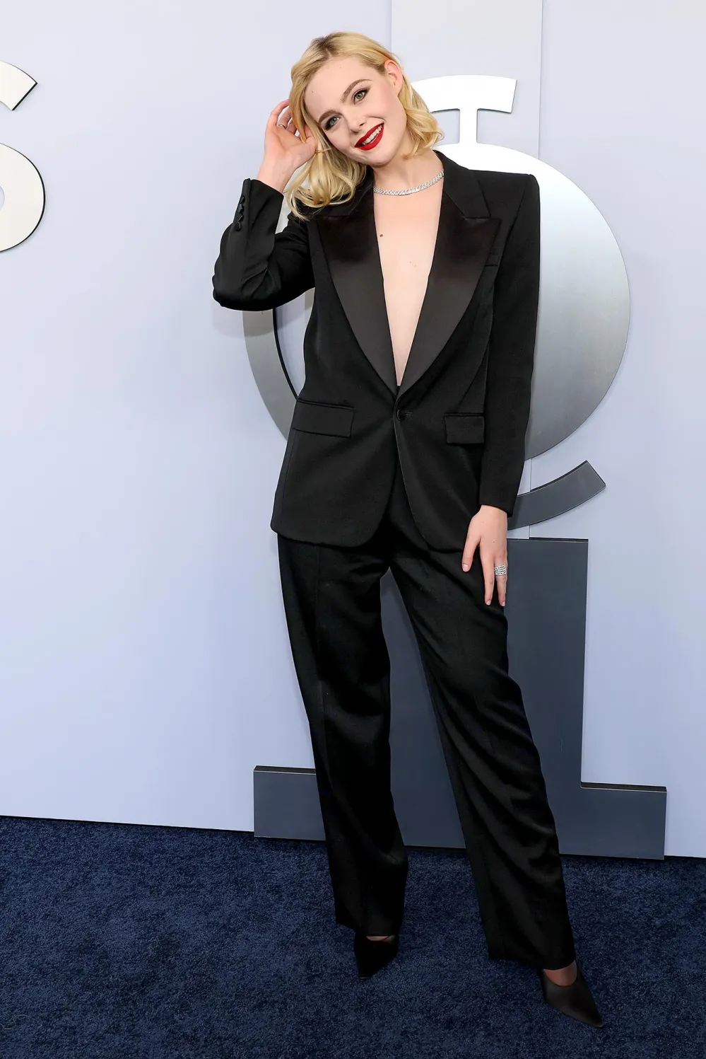 Elle Fanning Thinks She&rsquo;s Always a Bit &lsquo;Overdressed&rsquo;: &lsquo;I Don&rsquo;t Mind&rsquo;