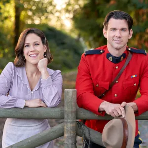 Erin Krakow and Kevin McGarry When Calls the Heart Finale