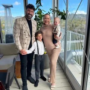Maks Chmerkovskiy Shares Why Peta Murgatroyds Current Pregnancy Feels Different