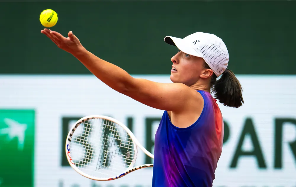 French Open Champ Iga Swiatek Cried Many Times at Eras Tour