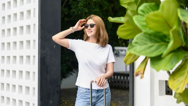 Woman in city in T-shirt