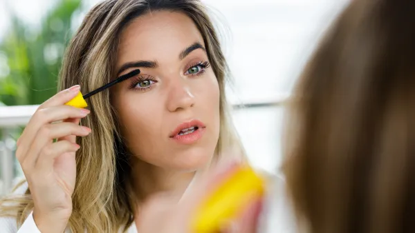 Mascara