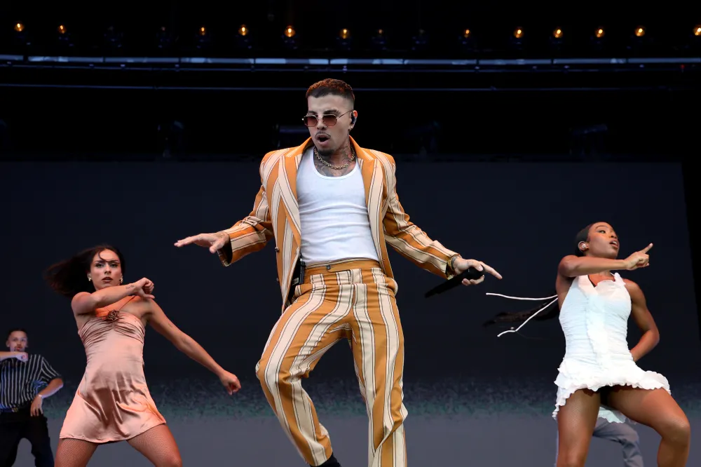 Rauw Alejandro cantante de m&uacute;sica urbana