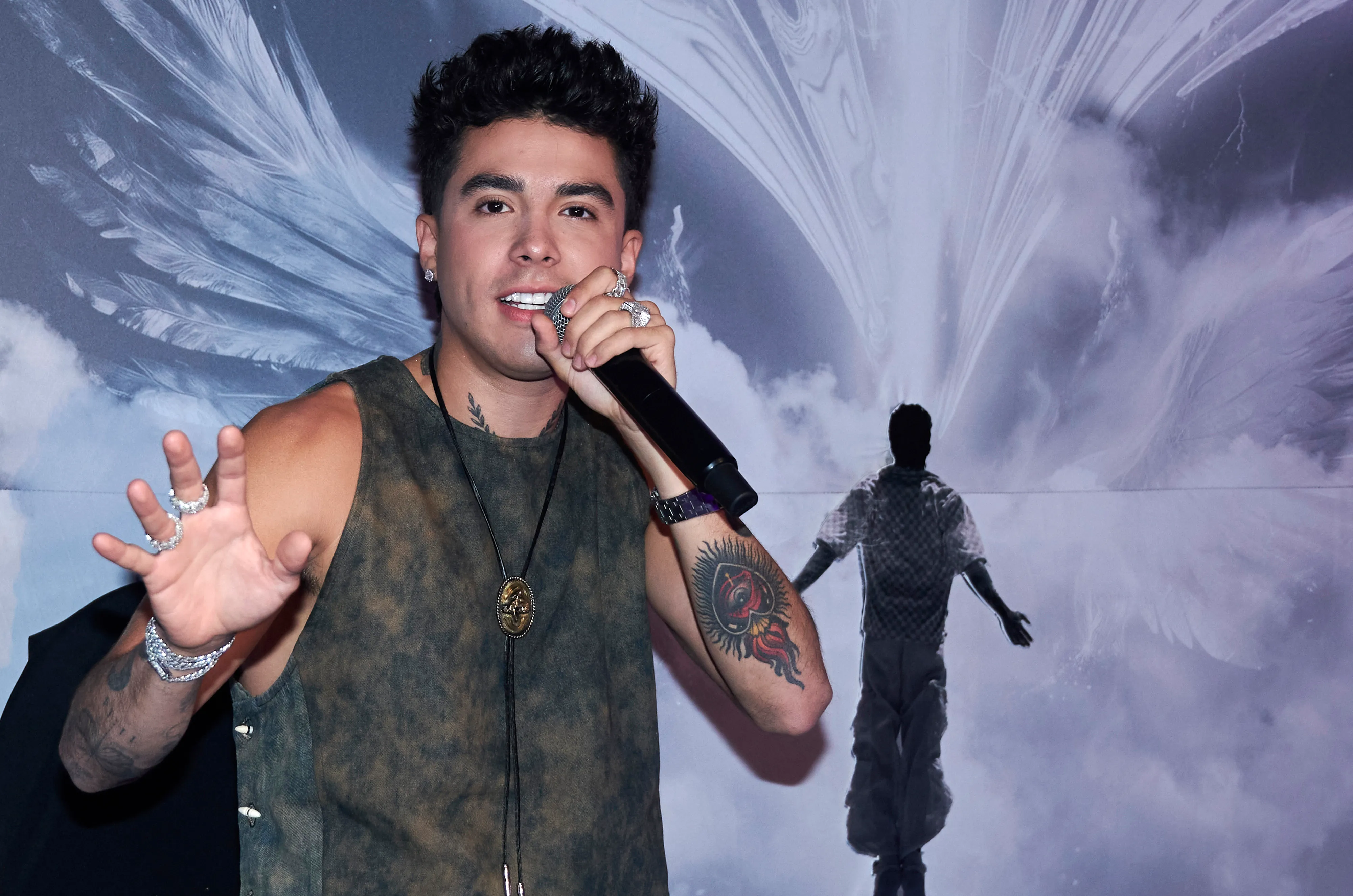 Mario Bautista, cantante mexicano