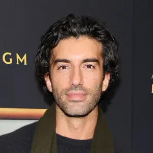 GettyImages-JustinBaldoniBoysInTheBoatScreening-1853513318_27ff6a.jpg