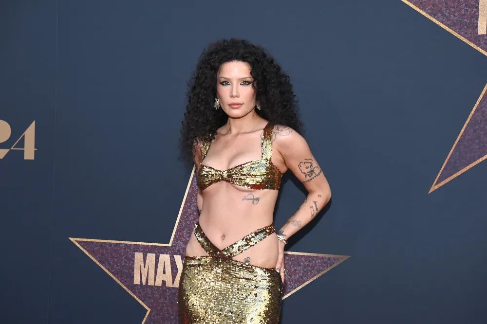 Halsey Glitters in Gold, Channels Cher at &lsquo;MaXXXine&rsquo; Premiere