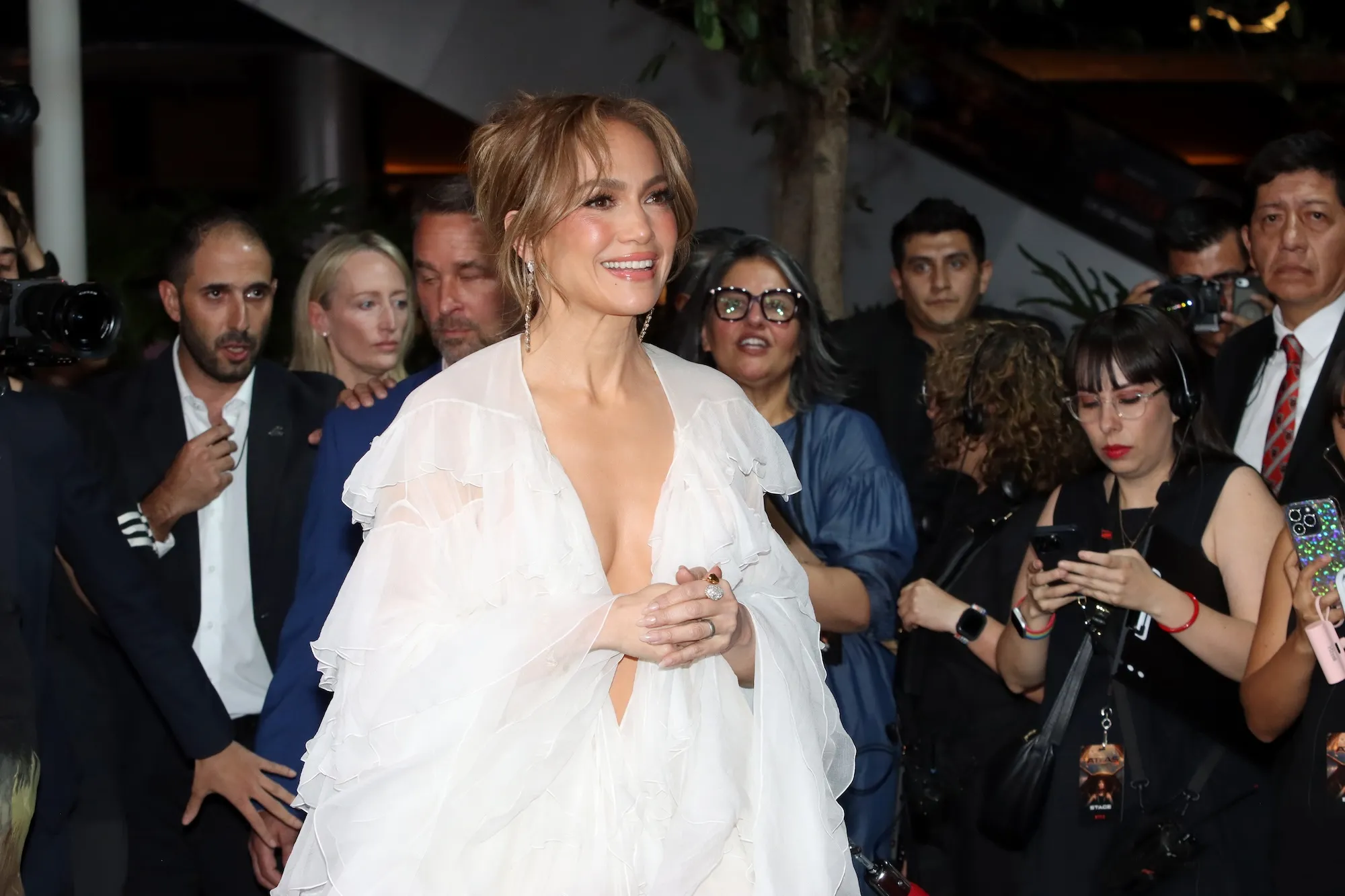 Jennifer Lopez Speaks Out on ‘Negativity’ Amid Ben Affleck Split Rumors, Tour Cancelation