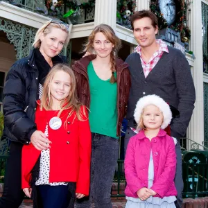 Jennie Garth and Ex-Husband Peter Facinelli's Family Album With 3 Daughters Through the Years