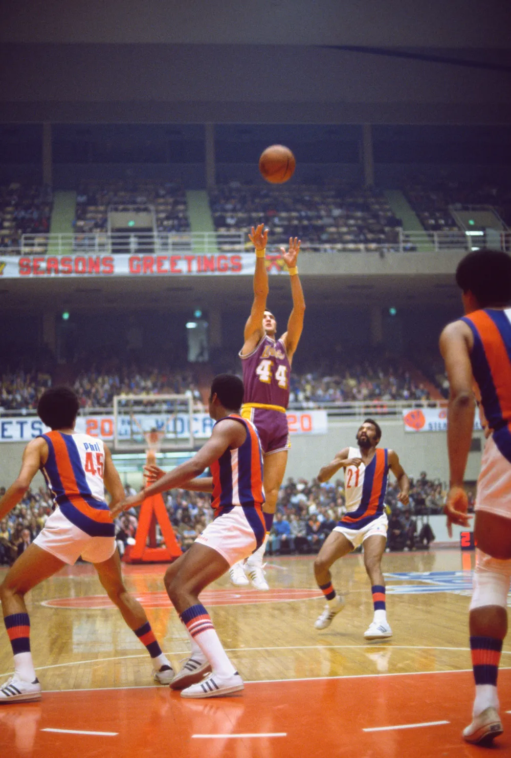 Jerry West dies at 86