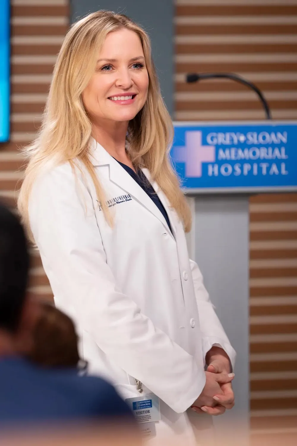 Jessica Capshaw Explains Why She &lsquo;Disliked&rsquo; &lsquo;Grey&rsquo;s Anatomy&rsquo; Costar Camilla Luddington At First