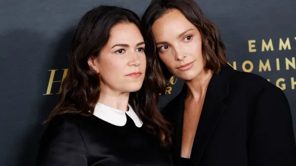 Broad City’s Abbi Jacobson Marries Actress Jodi Balfour