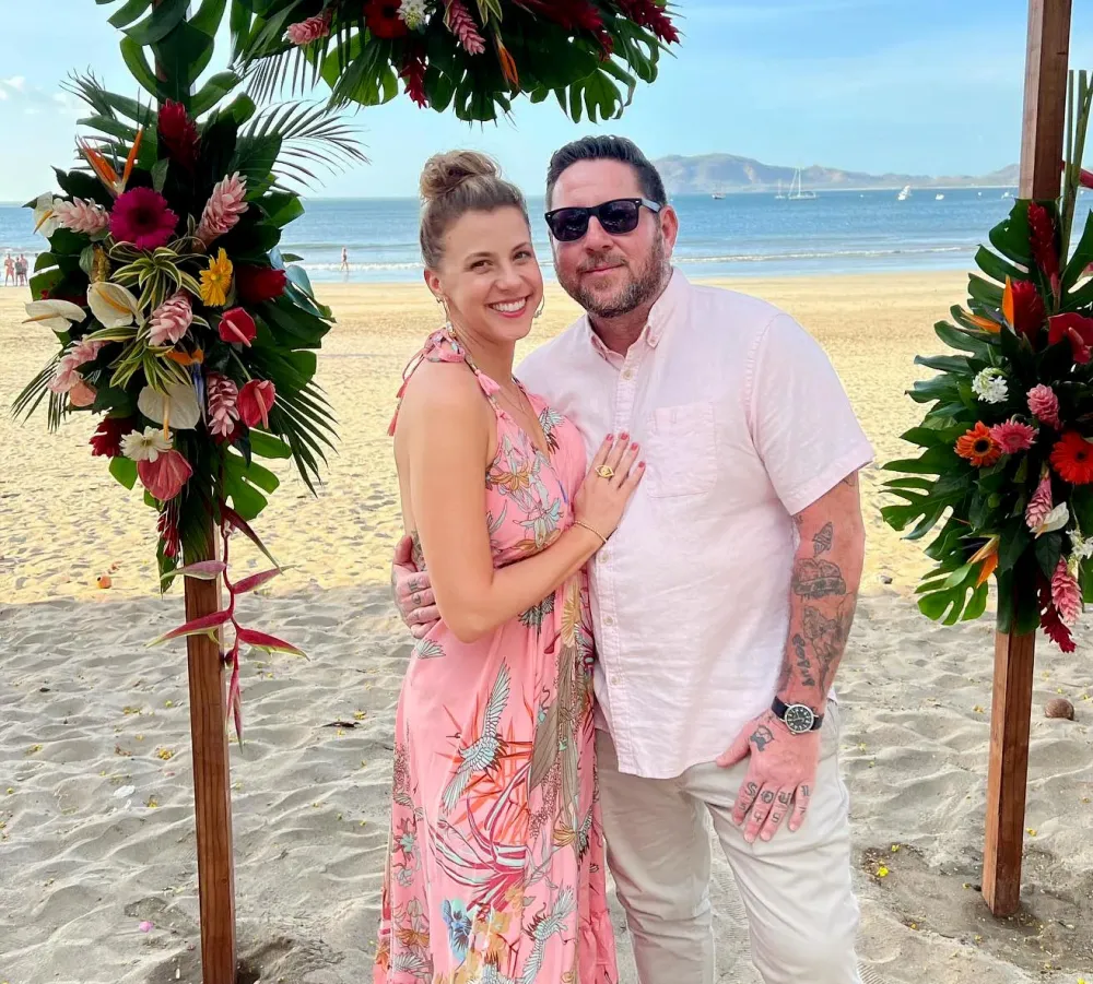 Jodie Sweetin Gushes Over Husband Ahead of 2-Year Anniversary &mdash; But Admits They Fight Over TV Shows