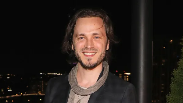 Jonathan Jackson Returns to General Hospital as Lucky Spencer After Nearly 10 Years Away 909