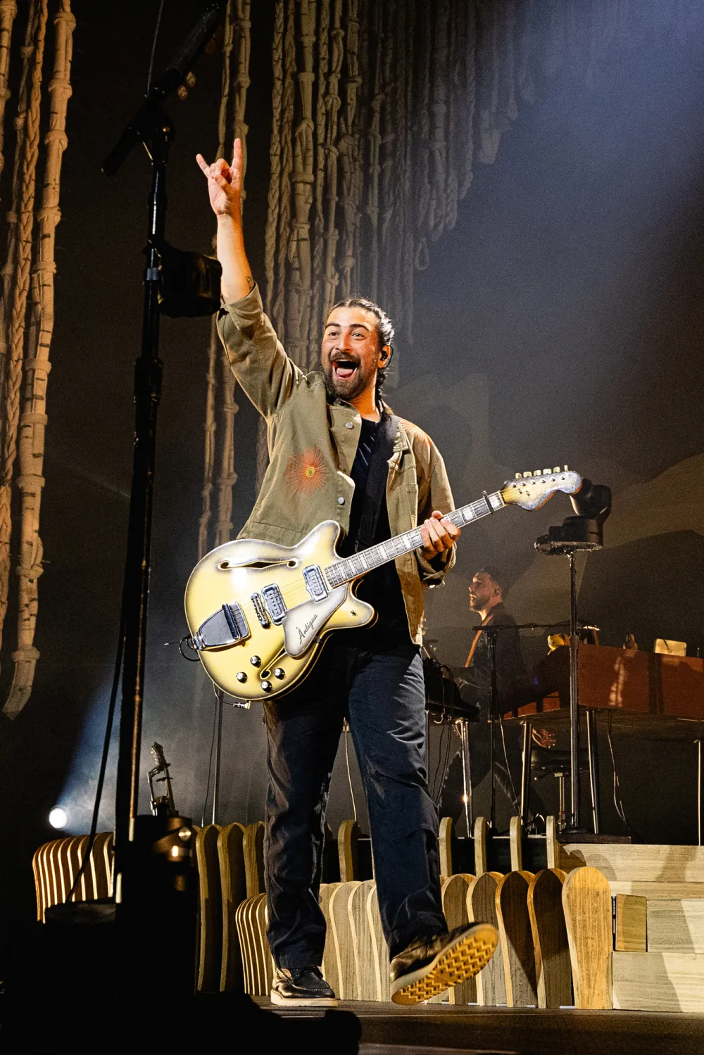 Noah Kahan Says It&rsquo;s the Fking Greatest Thing to See Men Crying at His Shows