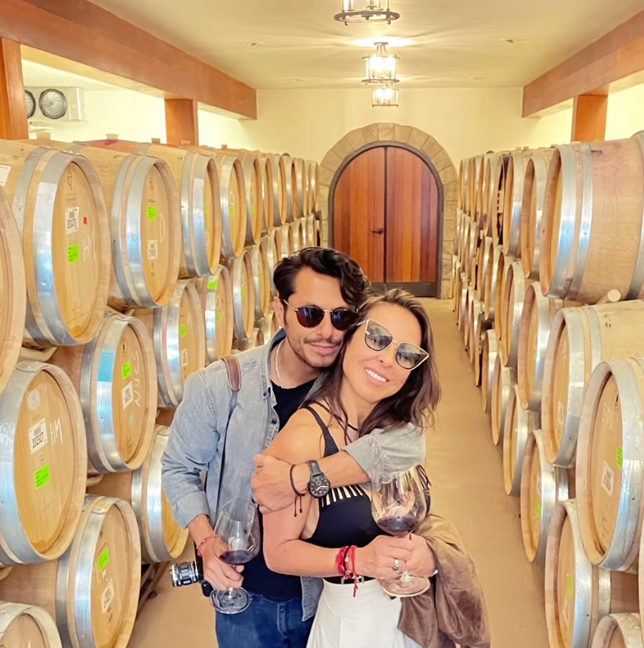 Edgar Baena y Kate del Castillo