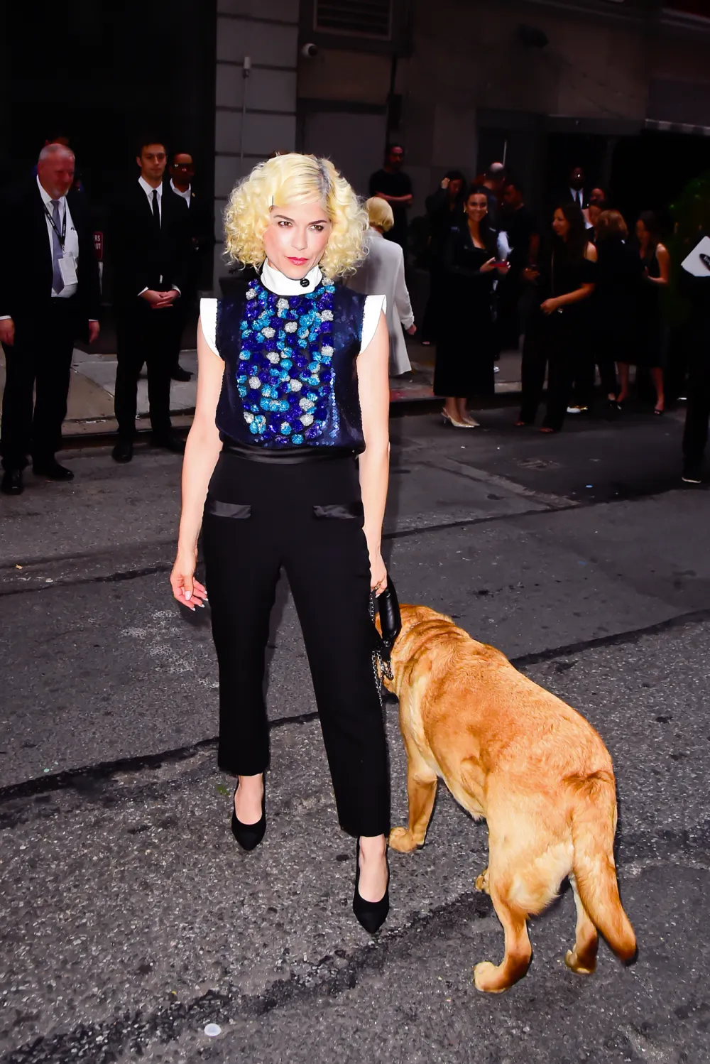 Selma Blair Debuts New Curly Hairstyle With Service Dog Scout in Tow