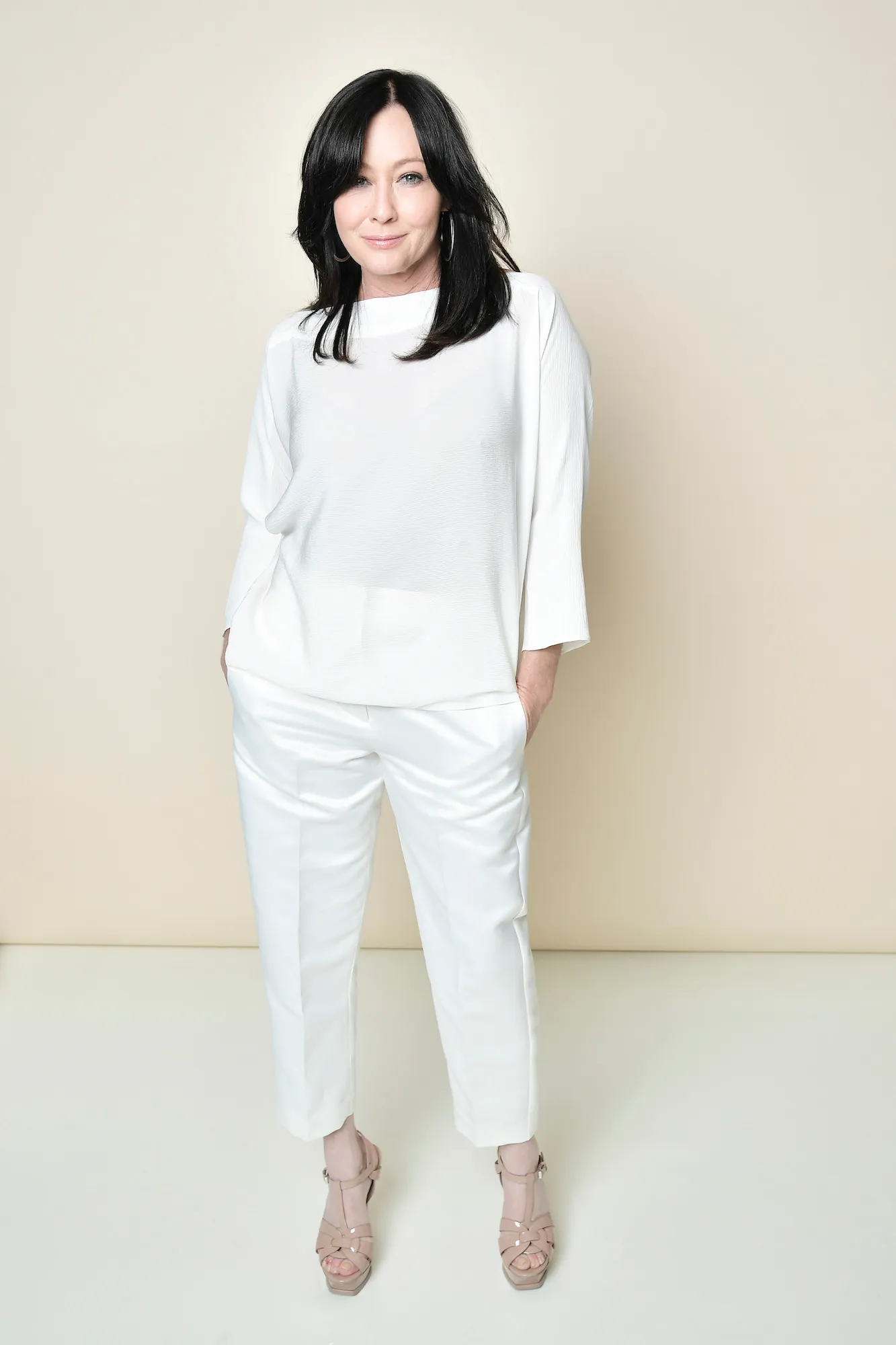 Shannen Doherty Is Afraid Men Don t Want to Date Her Because of Her Expiration Date