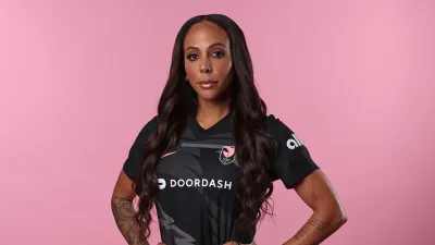 Sydney Leroux Pulled Her Son Away From Youth Soccer Experience